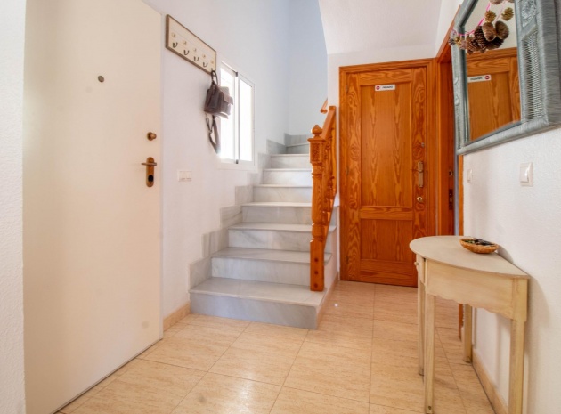 Resale - Townhouse - Mil Palmeras - riomar