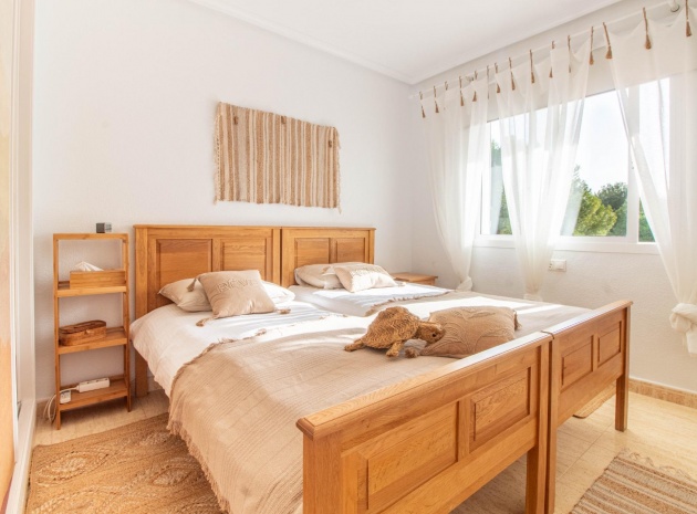 Resale - Townhouse - Mil Palmeras - riomar