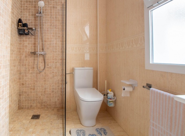 Resale - Townhouse - Mil Palmeras - riomar