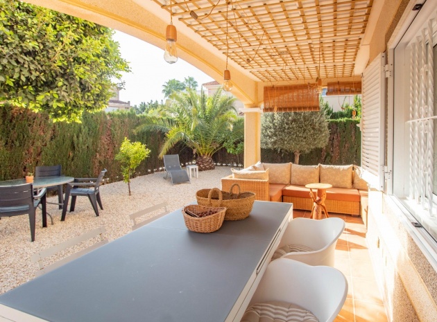 Resale - Townhouse - Mil Palmeras - riomar