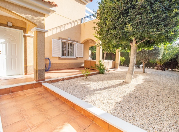 Resale - Townhouse - Mil Palmeras - riomar