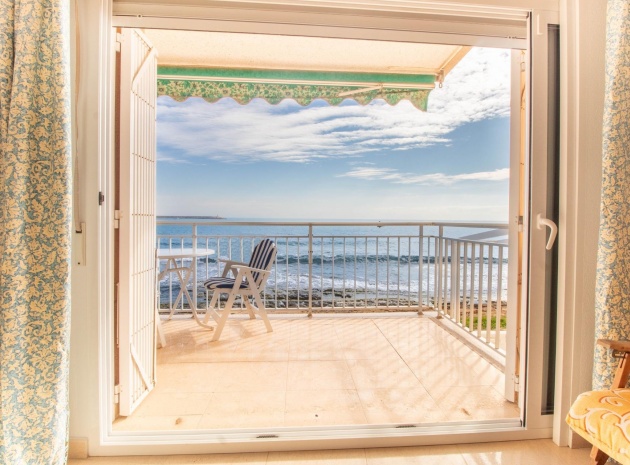 Resale - Apartment - Torrevieja - Acequion