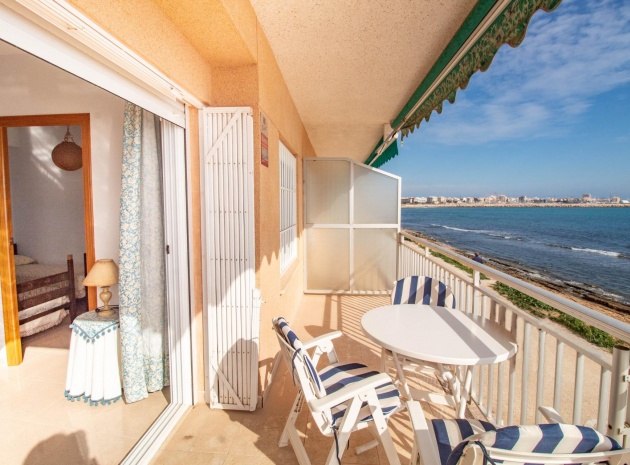 Resale - Apartment - Torrevieja - Acequion