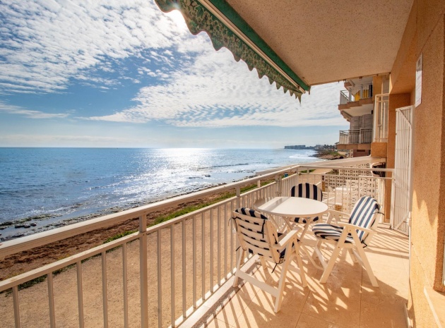 Resale - Apartment - Torrevieja - Acequion