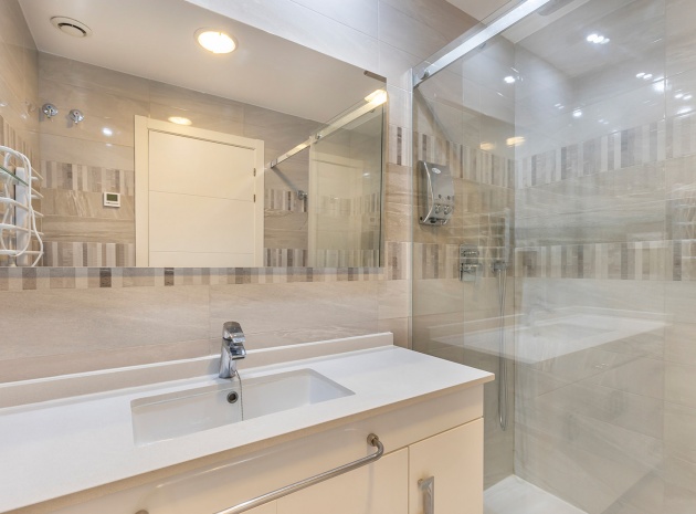 Resale - Apartment - Punta Prima - Res. Sea Senses