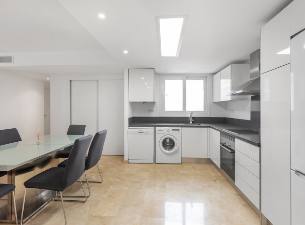 Resale - Apartment - Punta Prima - La Recoleta