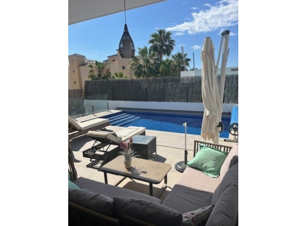 Resale - Villa - Cabo Roig - Lomas de Cabo Roig