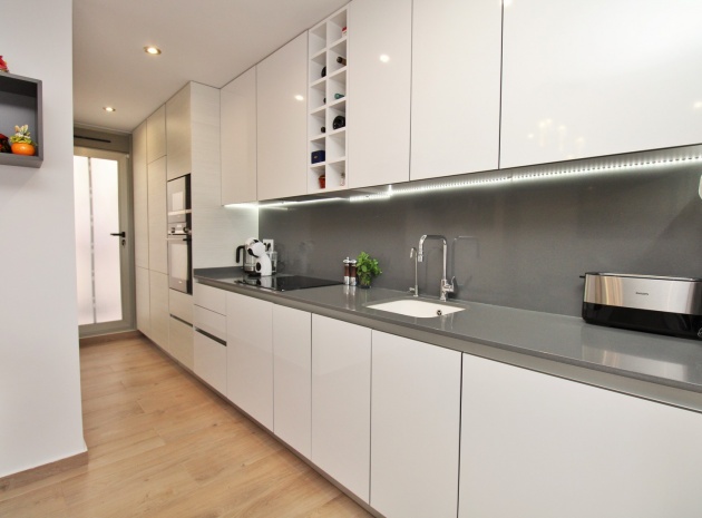 Resale - Villa - Villamartin - PAU 26