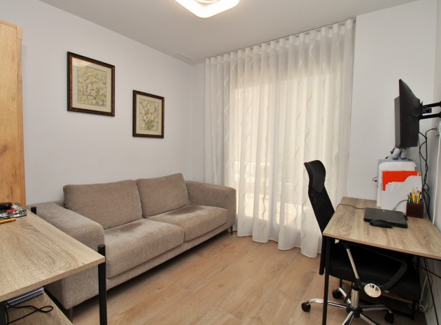 Resale - Villa - Villamartin - PAU 26