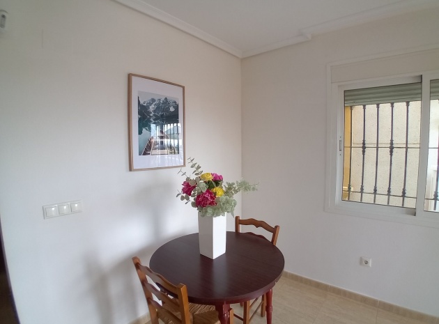 Resale - Villa - Los Montesinos - La Herrada