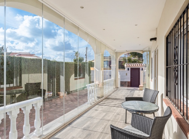 Resale - Villa - Torrevieja - Los Balcones