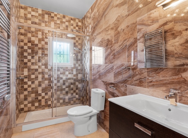 Resale - Villa - Torrevieja - Los Balcones