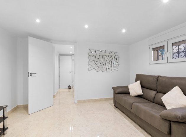 Resale - Villa - Torrevieja - Los Balcones