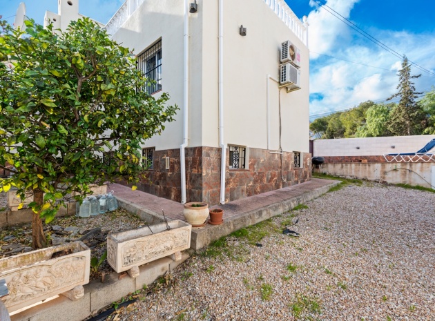Resale - Villa - Torrevieja - Los Balcones