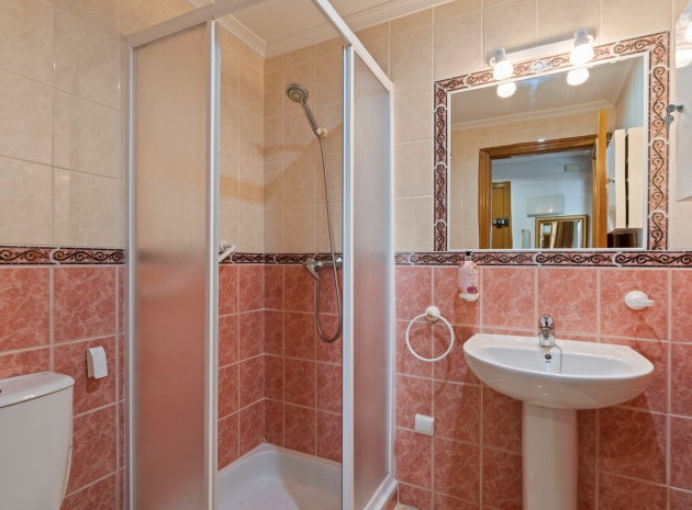 Resale - Apartment - Guardamar del Segura - Pueblo