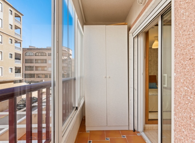 Resale - Apartment - Guardamar del Segura - Pueblo