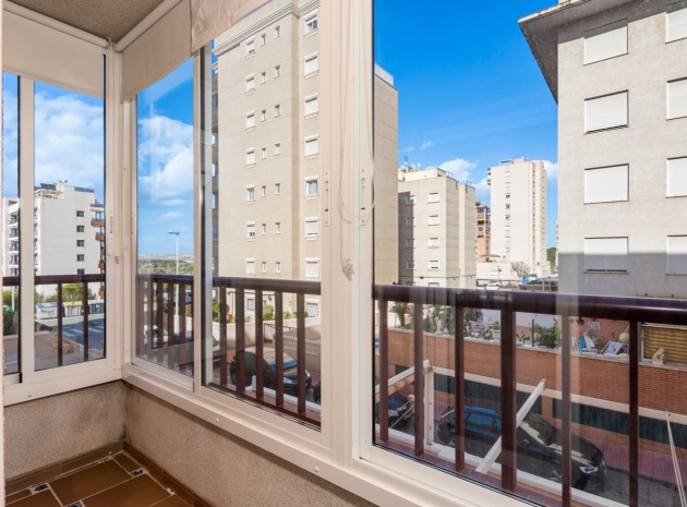 Resale - Apartment - Guardamar del Segura - Pueblo