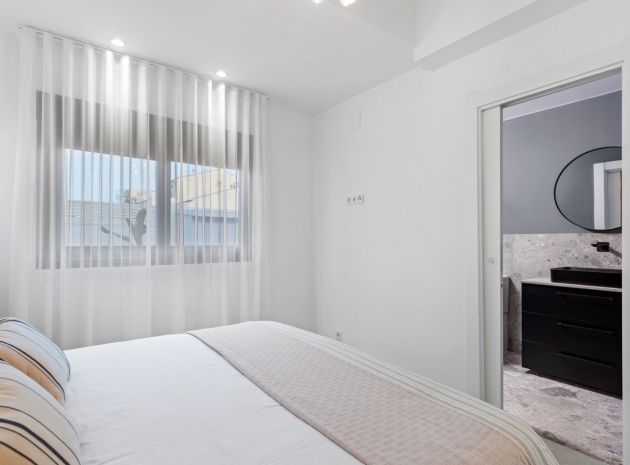 Revente - Villa - Torrevieja - El Chaparral