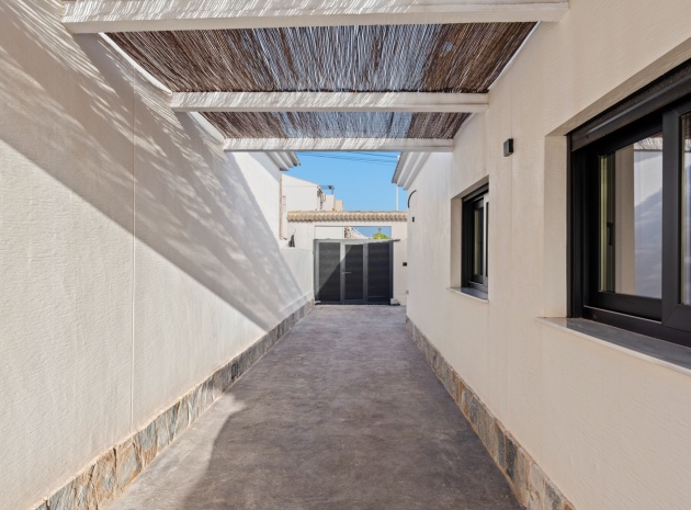 Revente - Villa - Torrevieja - El Chaparral