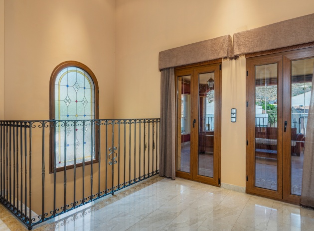 Resale - Villa - Orihuela