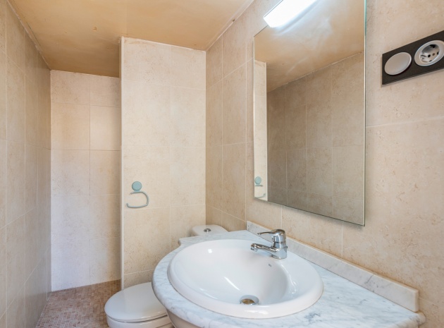 Resale - Villa - Orihuela