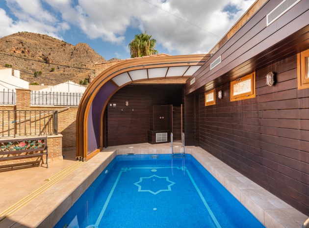 Resale - Villa - Orihuela
