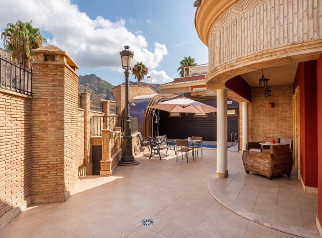 Resale - Villa - Orihuela