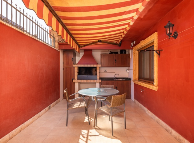 Resale - Villa - Orihuela