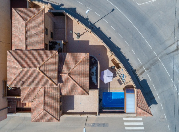 Resale - Villa - Orihuela