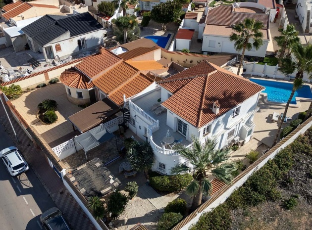 Wederverkoop - Villa - Torrevieja - El Chaparral