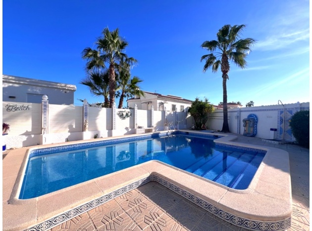Wederverkoop - Villa - Torrevieja - El Chaparral