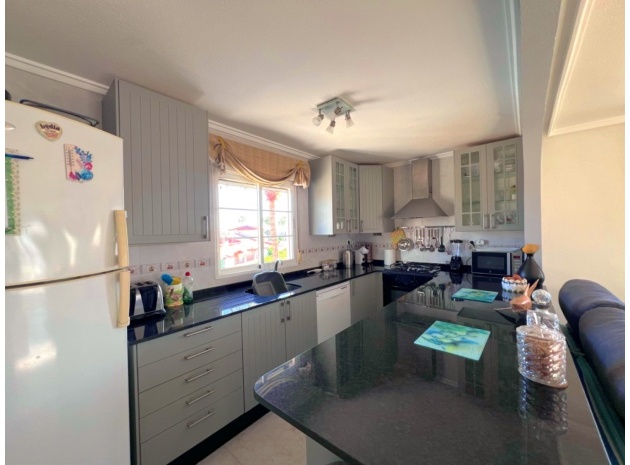 Wederverkoop - Villa - Torrevieja - El Chaparral