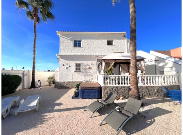 Wederverkoop - Villa - Torrevieja - El Chaparral