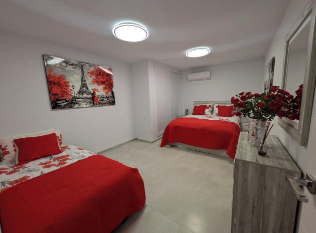 Resale - Villa - Villamartin - PAU 26
