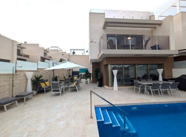 Resale - Villa - Villamartin - PAU 26