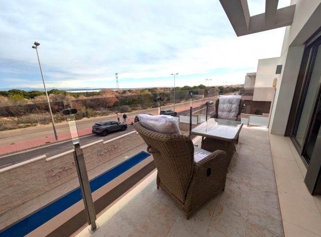 Resale - Villa - Villamartin - PAU 26