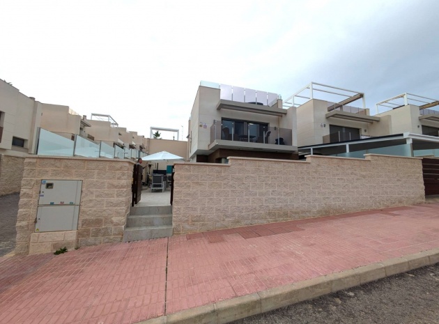 Resale - Villa - Villamartin - PAU 26
