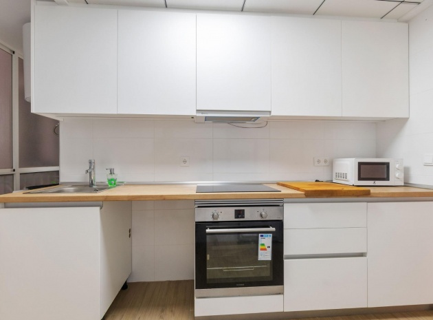 Resale - Apartment - Torrevieja - Playa Del Cura