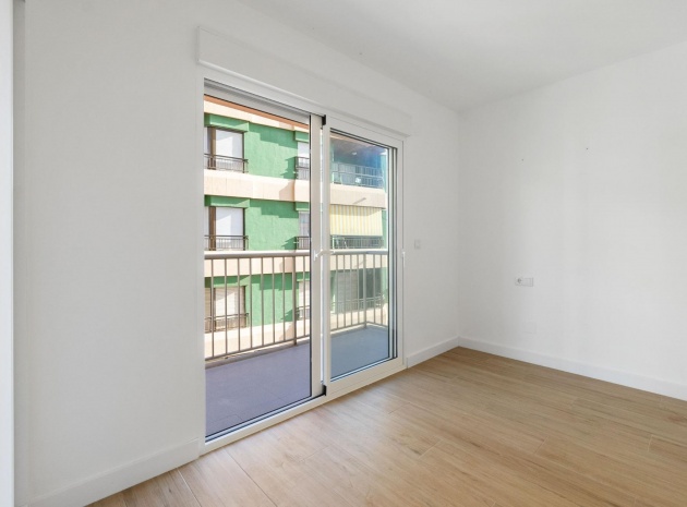 Resale - Apartment - Torrevieja - Playa Del Cura