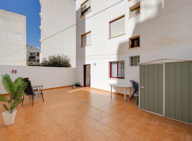 Resale - Apartment - Torrevieja - Beachside Torrevieja