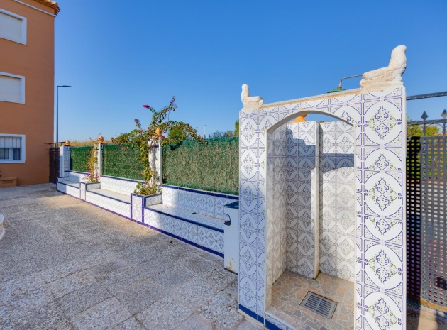 Resale - Apartment - Torrevieja - el paraiso