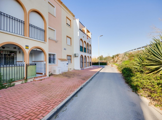 Resale - Apartment - Torrevieja - el paraiso
