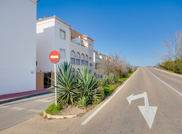 Resale - Apartment - Torrevieja - el paraiso