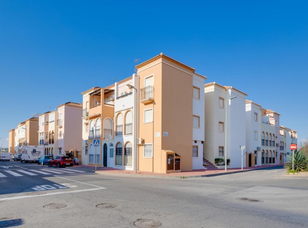 Resale - Apartment - Torrevieja - el paraiso
