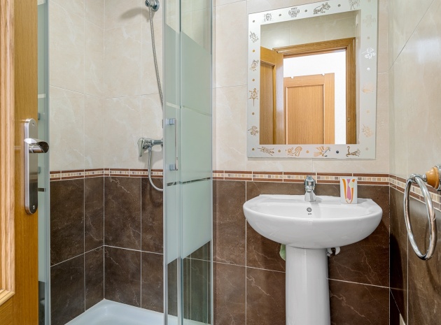Resale - Apartment - La Mata