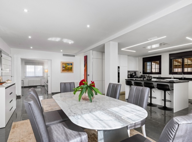 Resale - Villa - San Juan Alicante - Franc Espinós