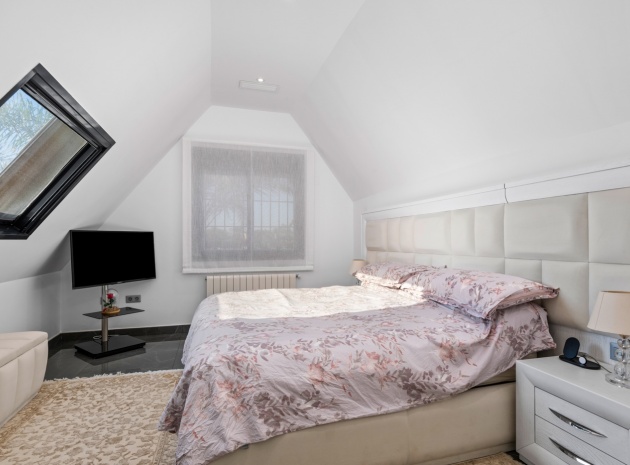 Resale - Villa - San Juan Alicante - Franc Espinós