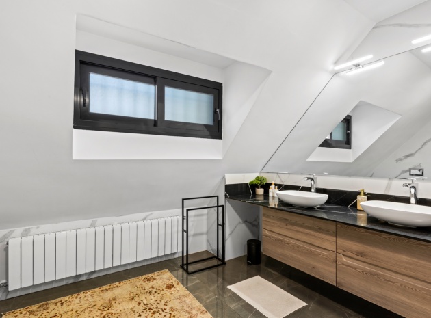 Resale - Villa - San Juan Alicante - Franc Espinós