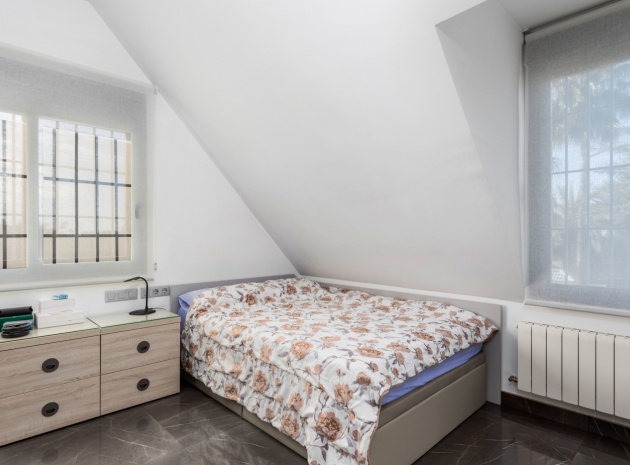 Resale - Villa - San Juan Alicante - Franc Espinós