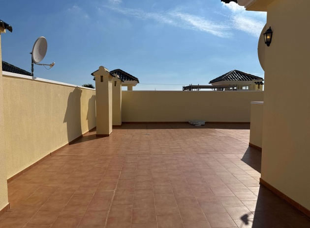 Resale - Apartment - Villamartin - jardin del alba